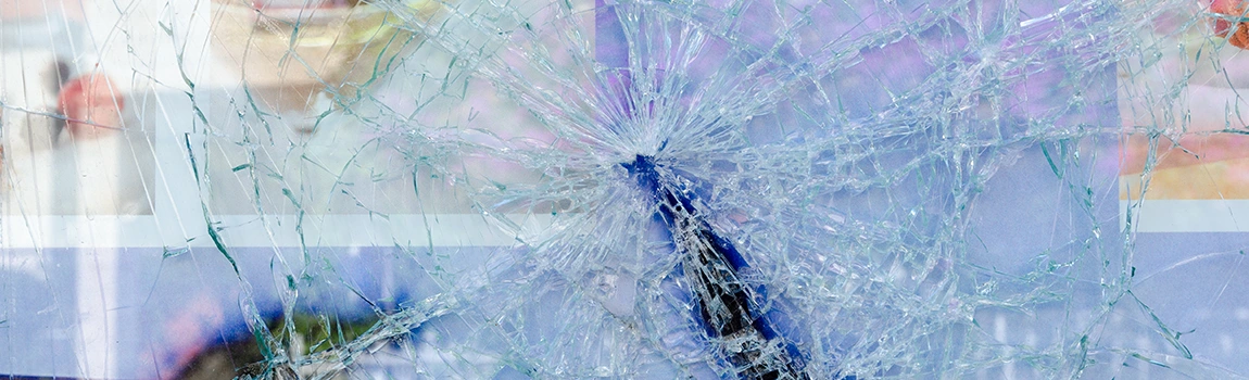 Window Broken Glass Repair in Westchester, FL